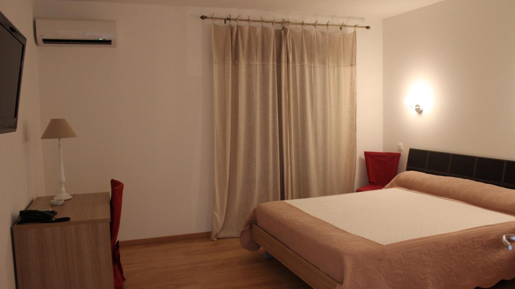 Hotel Castellu Lucciana  Zimmer foto
