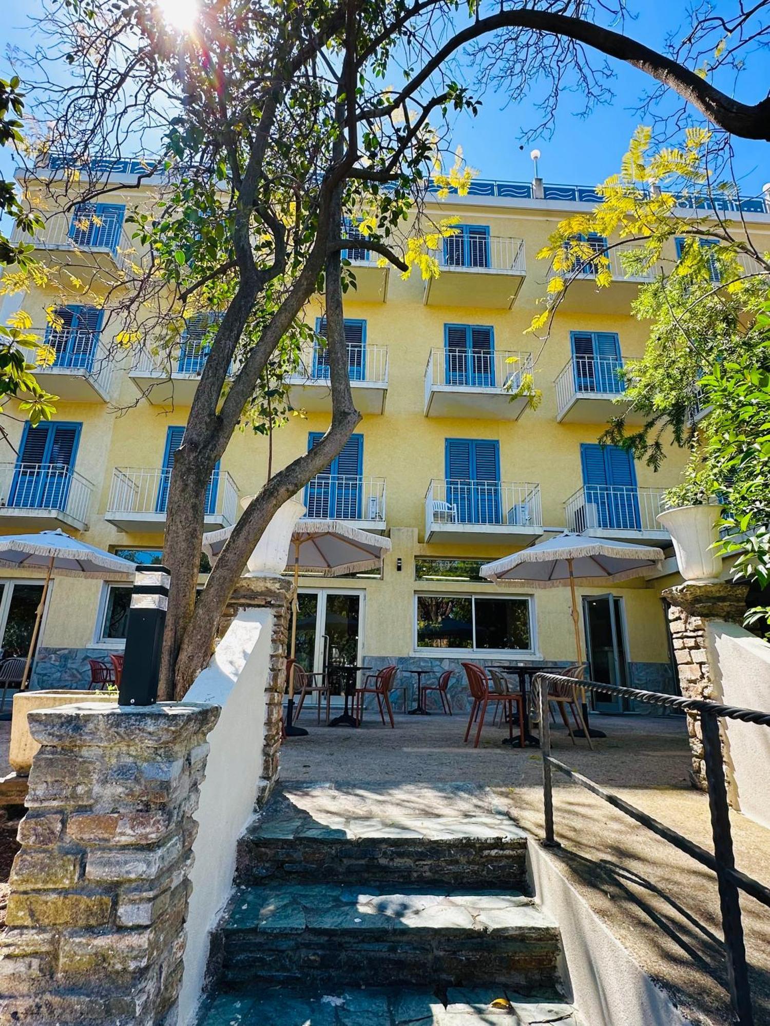 Hotel Castellu Lucciana  Exterior foto